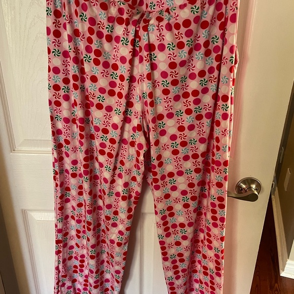 Old Navy Christmas PJ - Picture 3 of 3